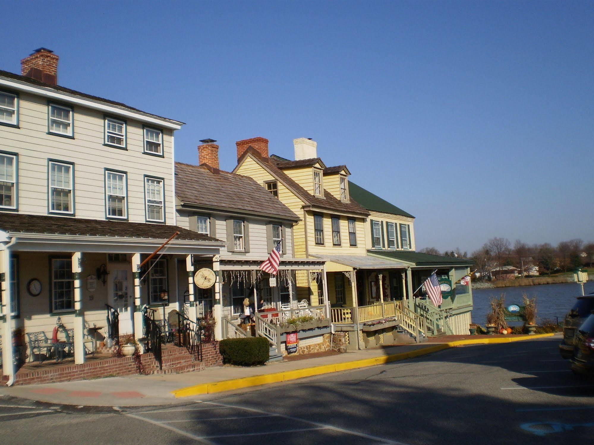 Inn At The Canal Bed & Breakfast Chesapeake City Exteriér fotografie
